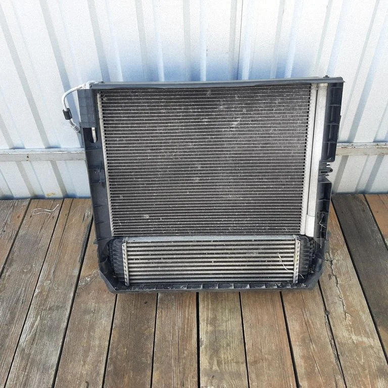 Radiator set 8576995