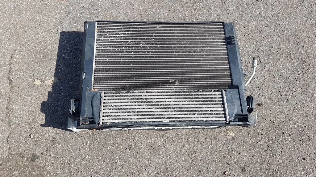 Radiatorių komplektas