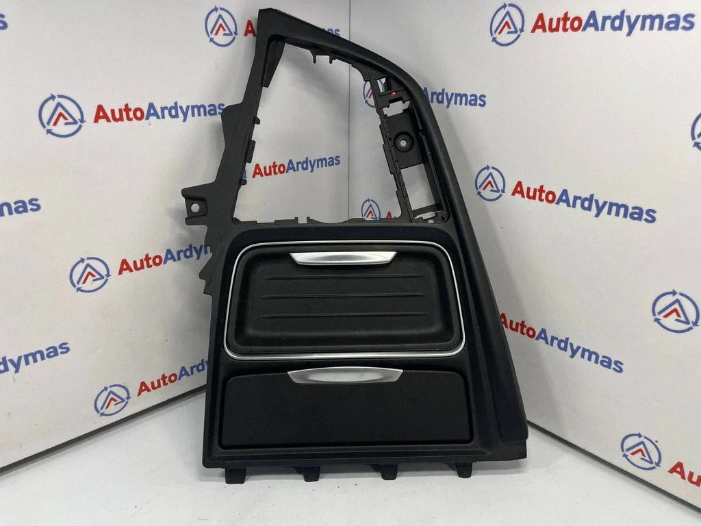 Cup holder front – BMW 3 Series F30 F35 F31 (2012-2018)