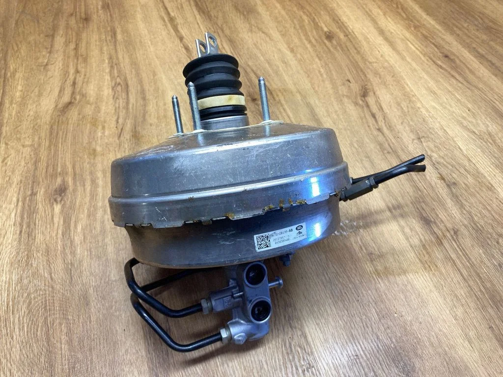 Brake booster – Land Rover Discovery Sport (2014-)
