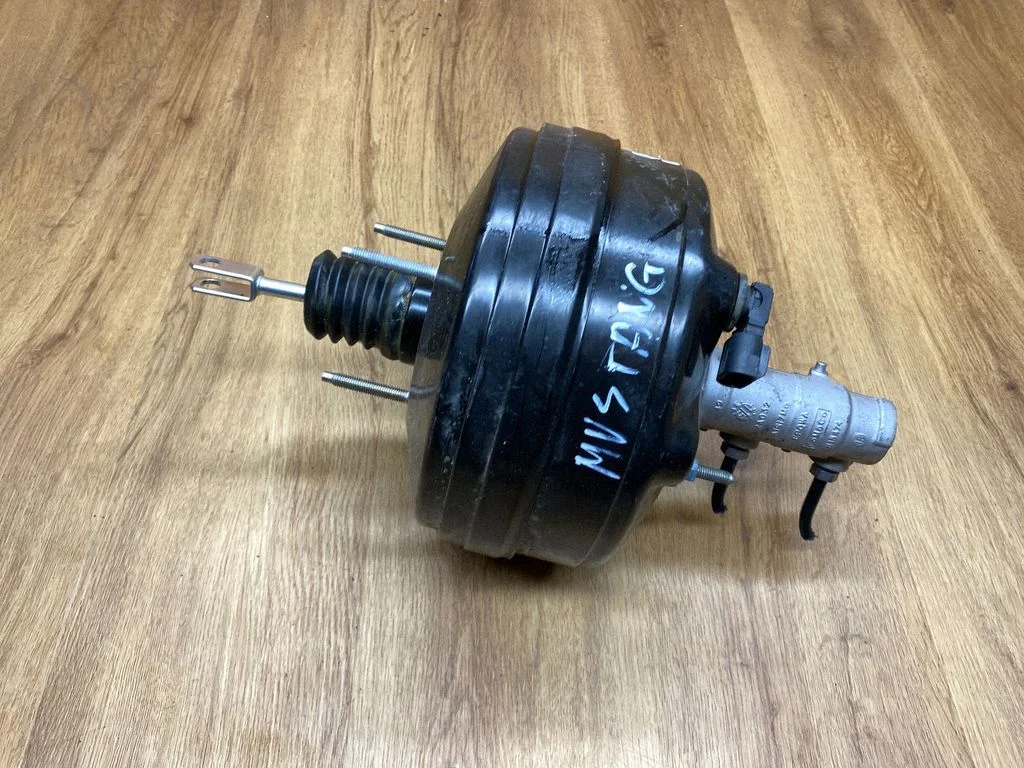Brake booster GR3C2B195PC