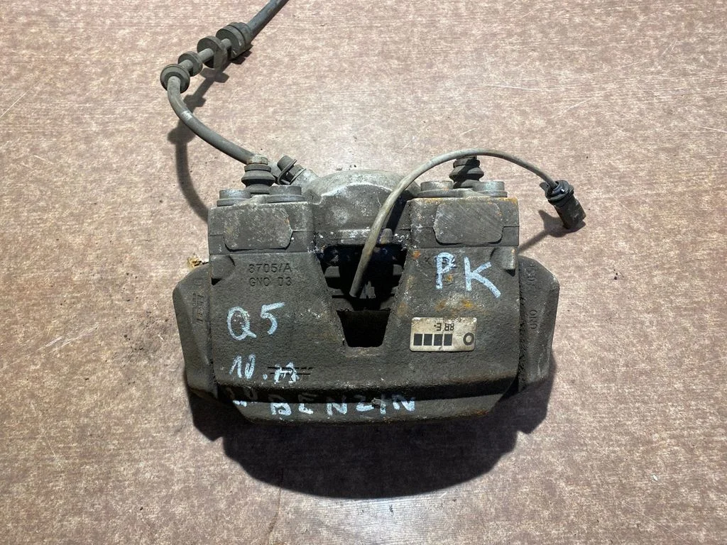 Priekšējais bremžu suports 8R0105E
