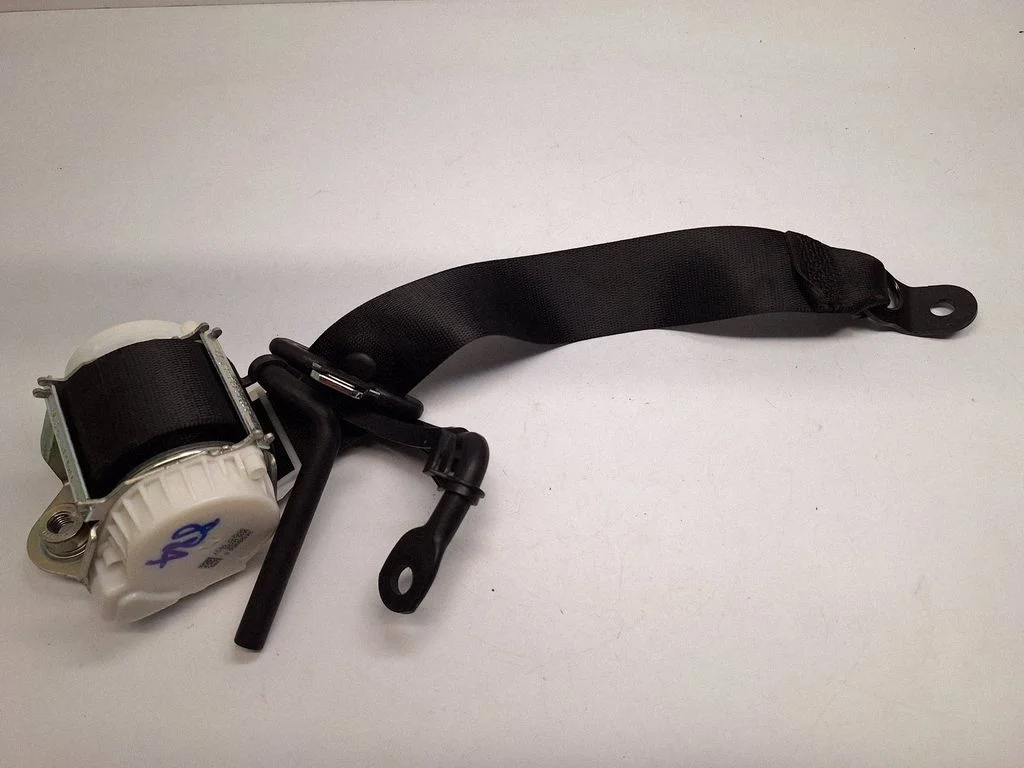 Tagumine turvavöö 7305643 – BMW i3 (2013-)