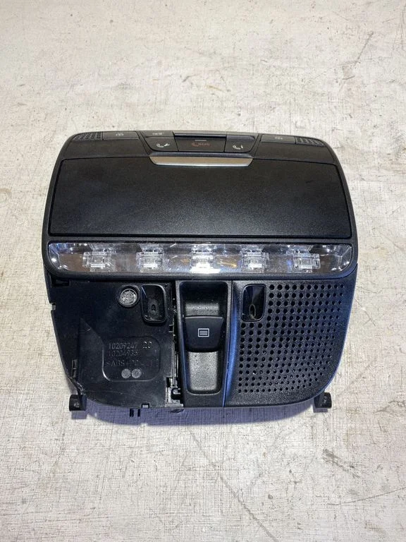 Front seat light A0009018503
