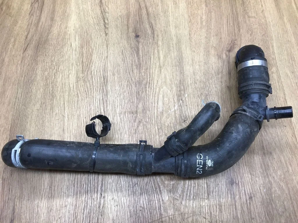 Motora dzesēšanas caurule (-es)/šļūtene (-es) FPLA8286CA