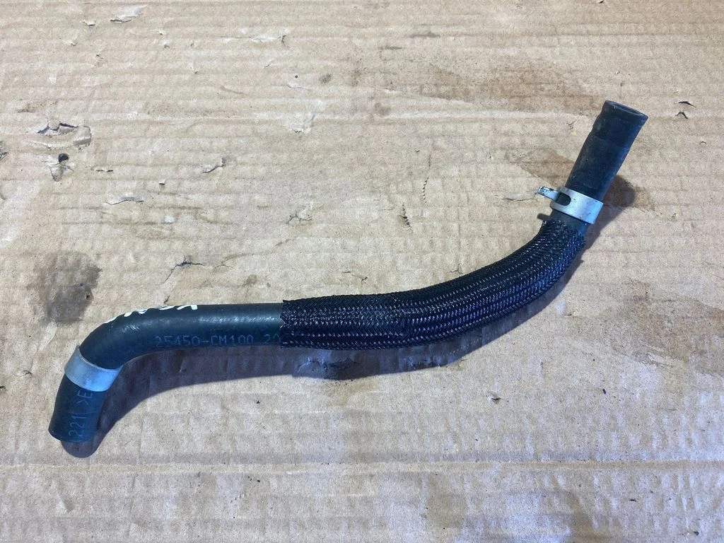 Mootori jahutusvedeliku toru / voolik 25450CM100