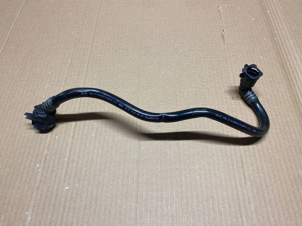 Engine coolant pipe/hose 31368970