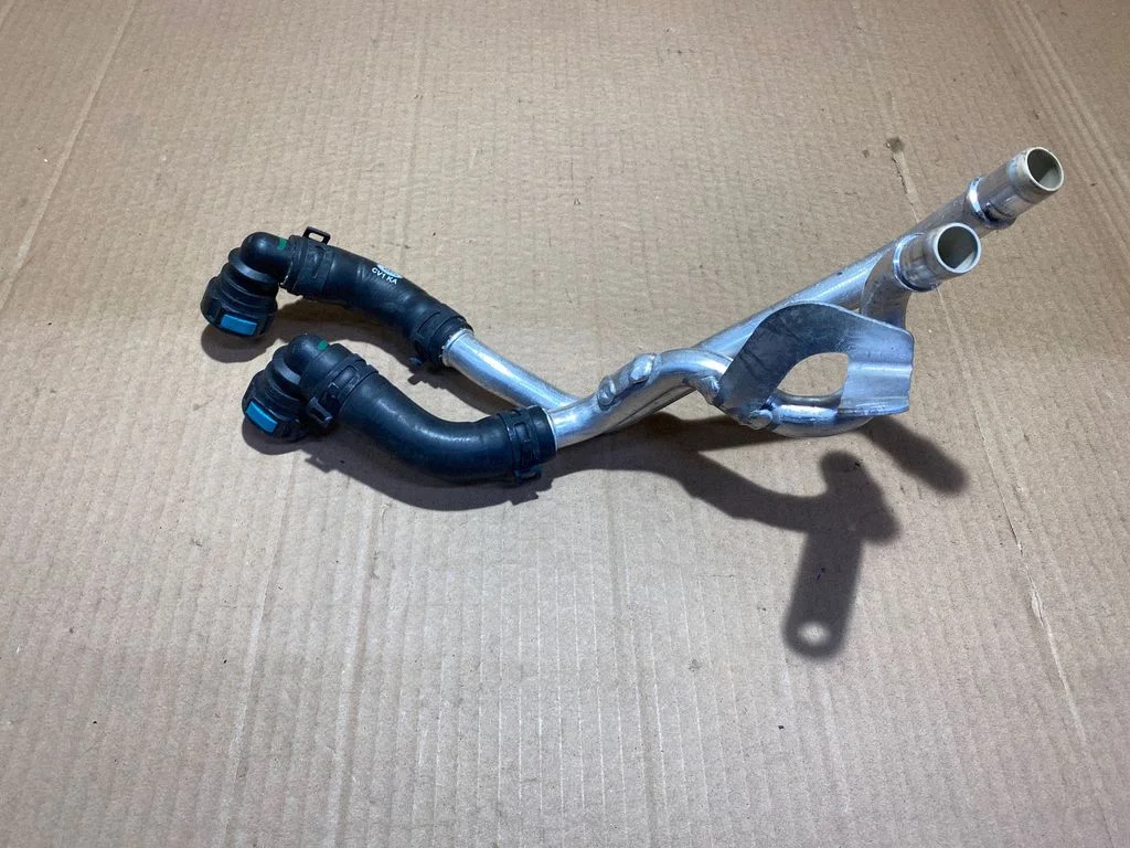 Motora dzesēšanas caurule (-es)/šļūtene (-es) HPLA18C553GB