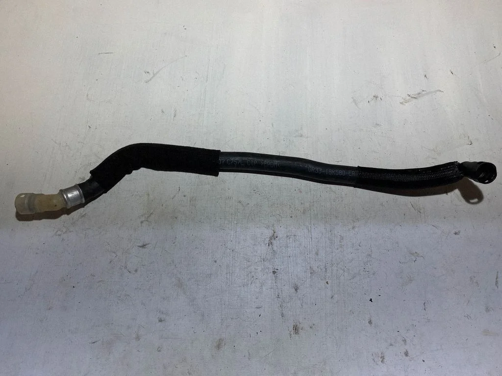Mootori jahutusvedeliku toru / voolik GR3318K580EA