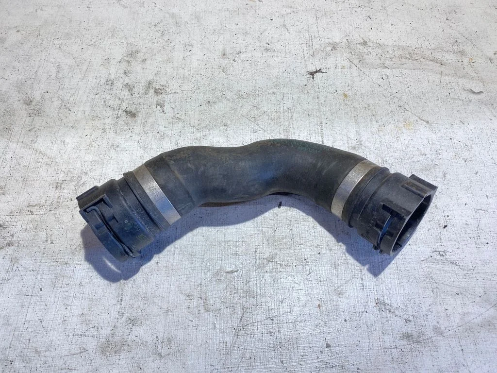 Engine coolant pipe/hose 7812942