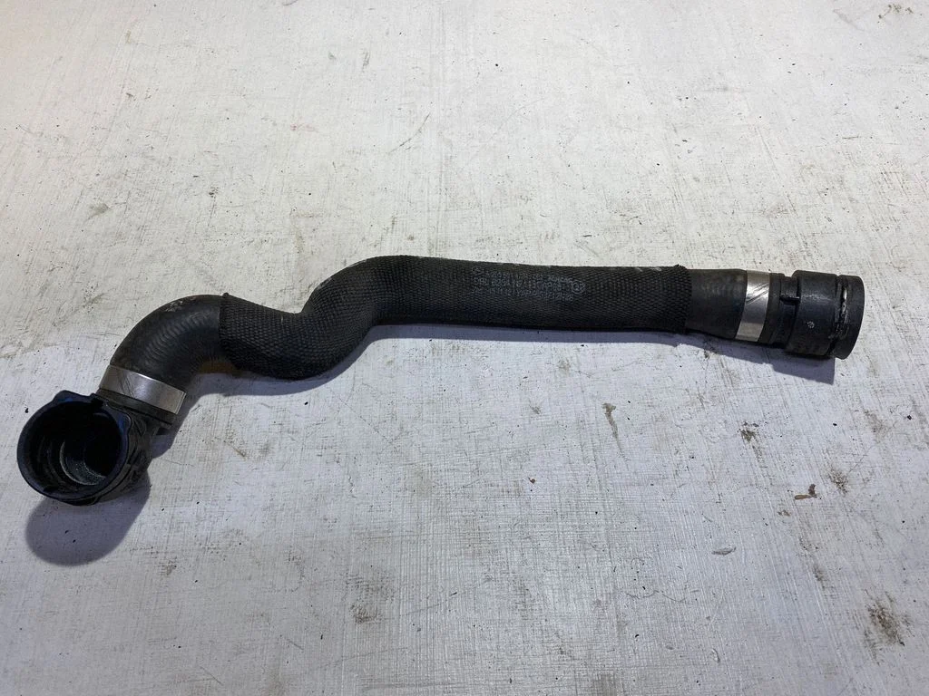 Engine coolant pipe/hose A2055014734