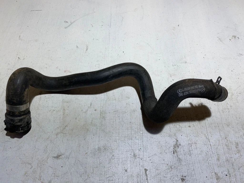 Engine coolant pipe/hose A2058301902