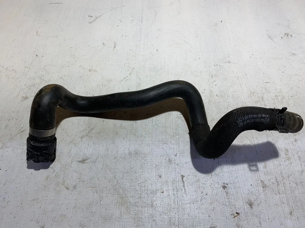 Engine coolant pipe/hose A2058301902