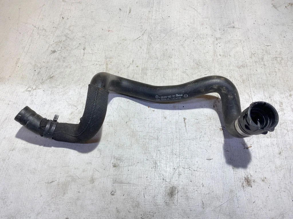 Engine coolant pipe/hose A2058301902