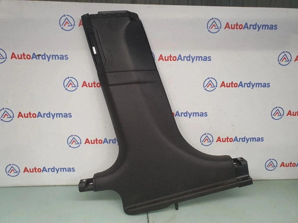 (B) pillar trim (bottom) 7218535