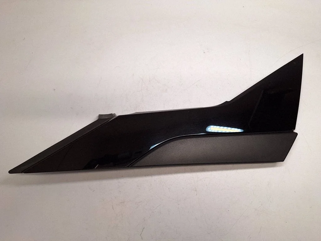 (A) piilari kate 7453547 – BMW i3 (2013-)