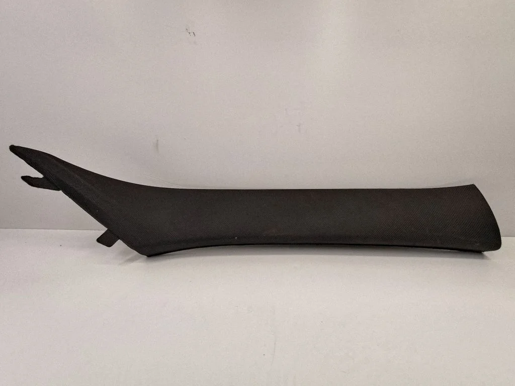 (A) piilari kate – BMW 3-seeria F30 F35 F31 (2012-2018)