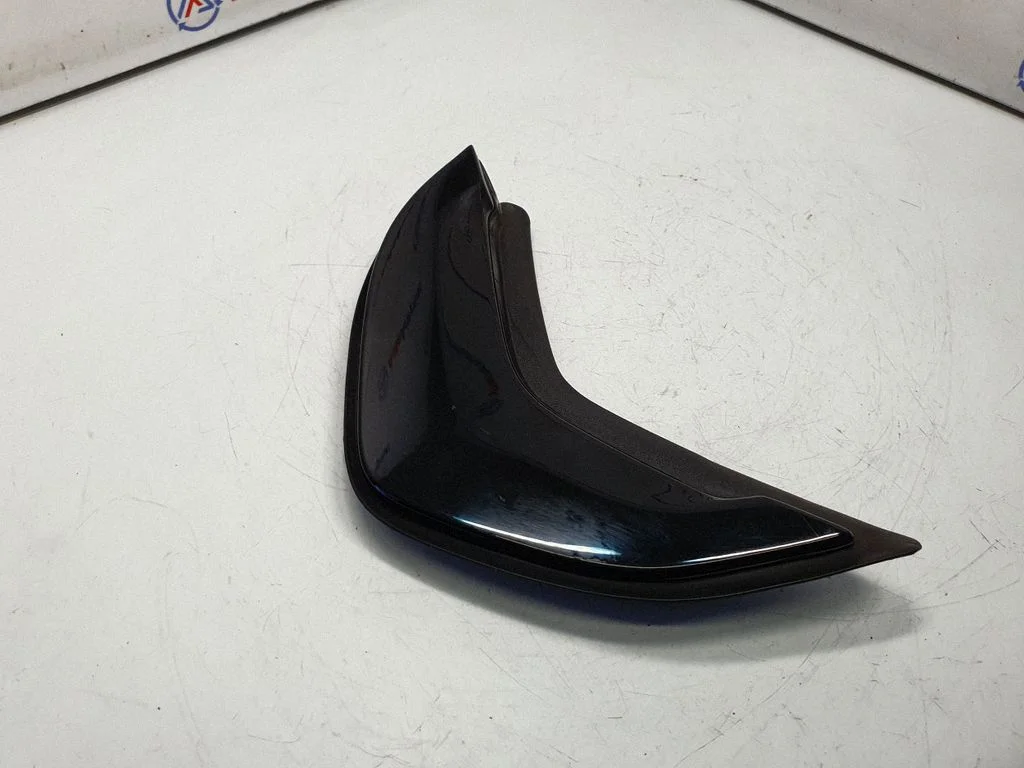 (C) pillar trim 7465157