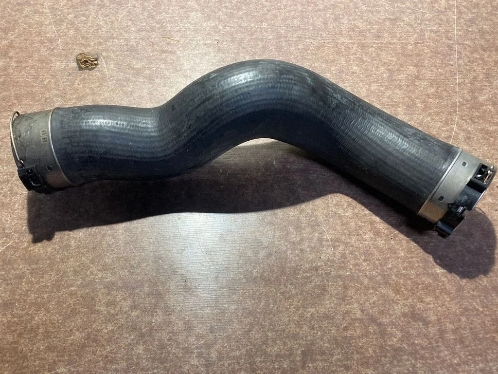 Intercooler hose/pipe 8513851