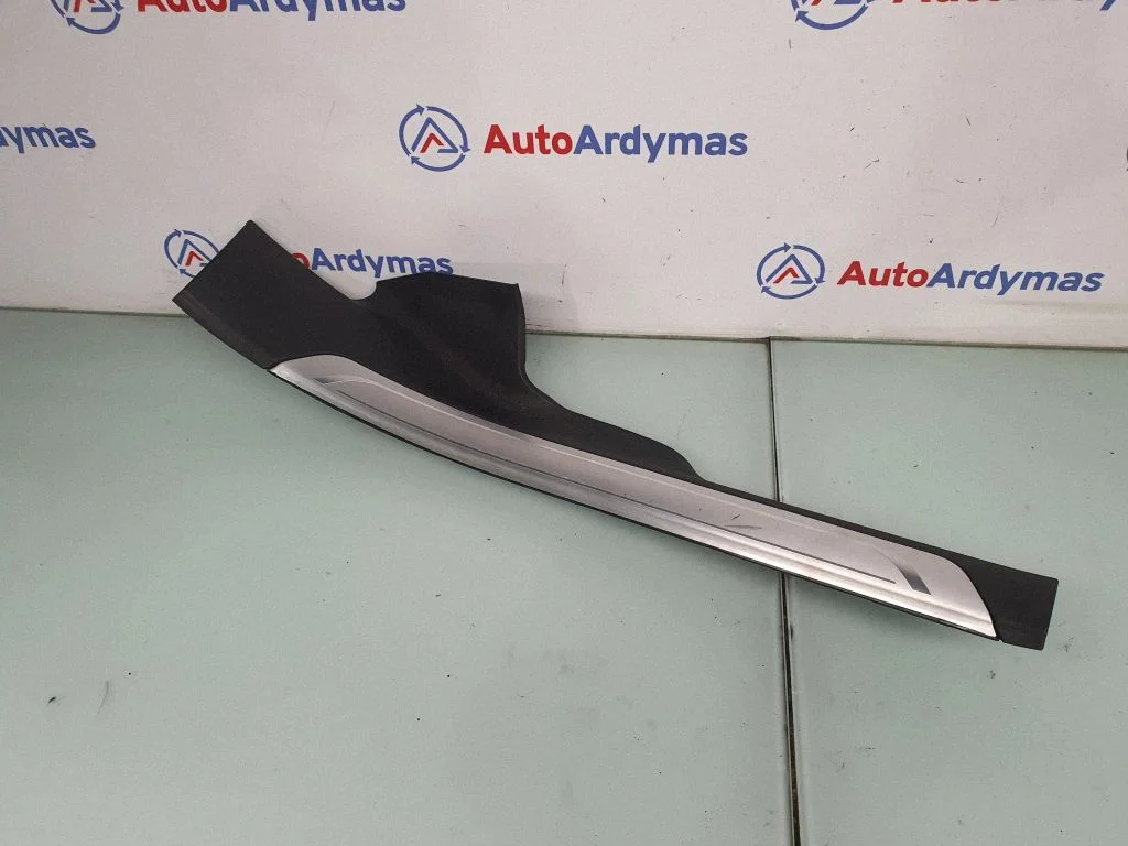 Rear sill trim cover 7390764