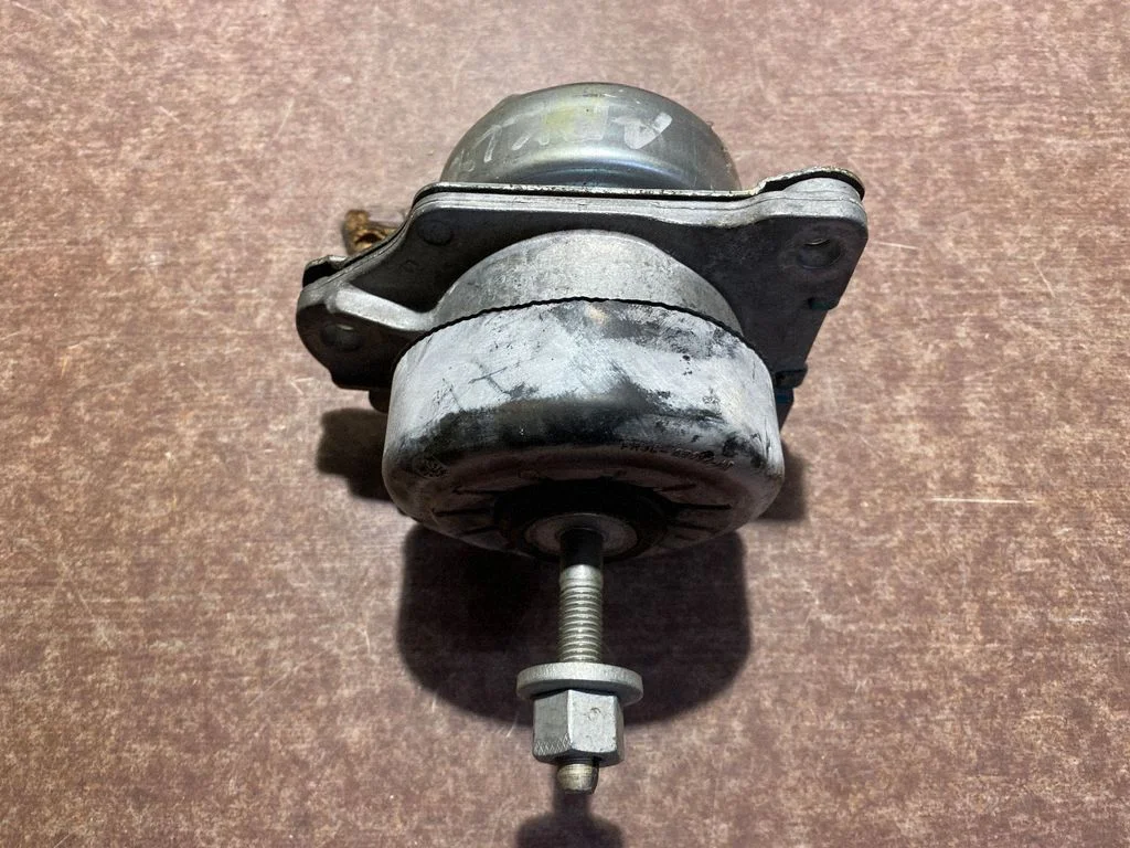 Mootoripadi FR3C6038AD