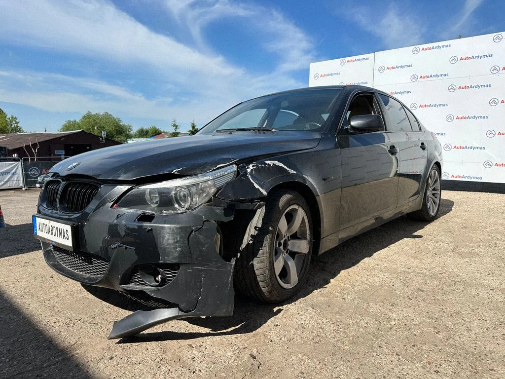 BMW 5 E60 E61