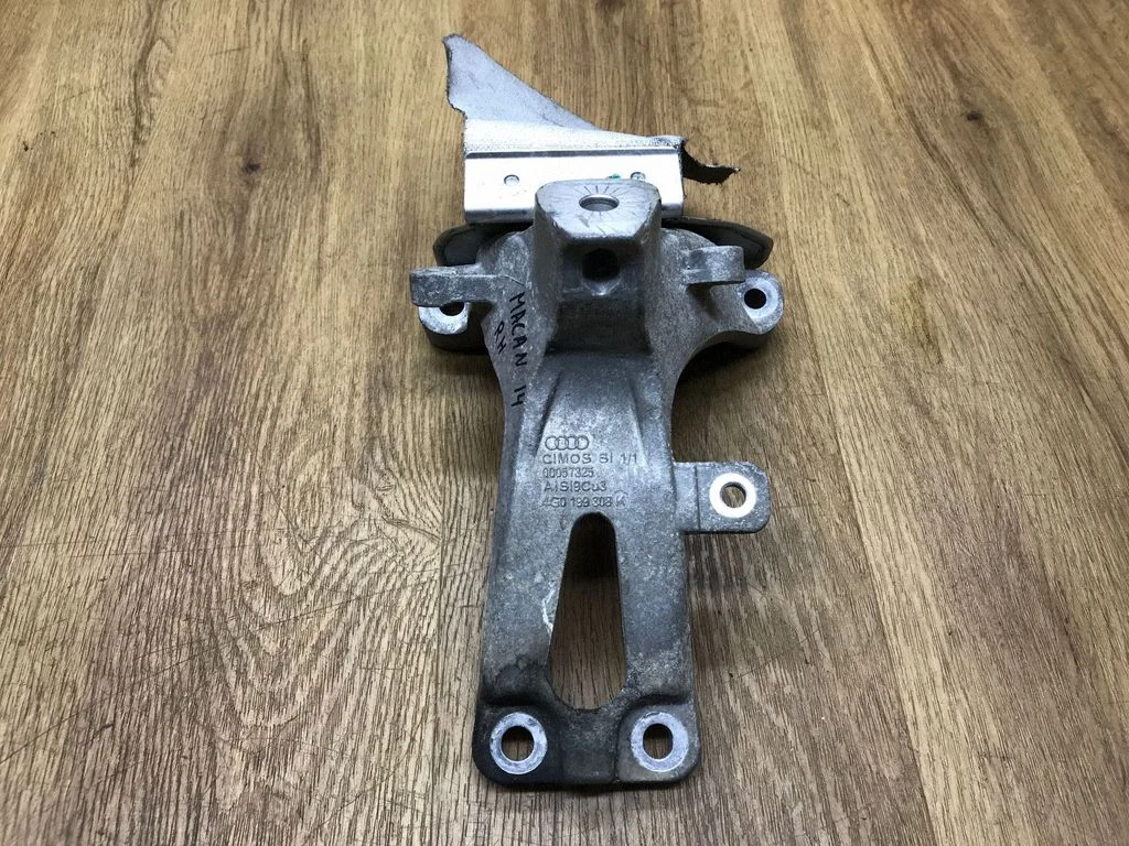 Engine mounting bracket 00057325