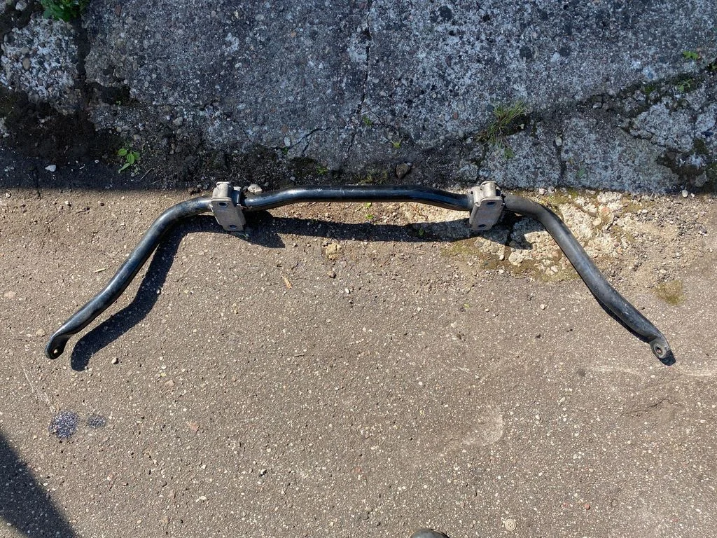 Eesmine stabilisaator (kaldevarras) 06700072740 – Maserati Ghibli (2013-)