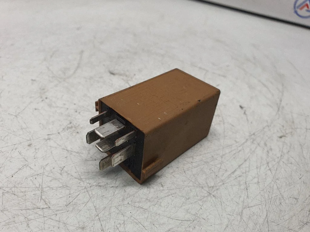 Other relay 8384505