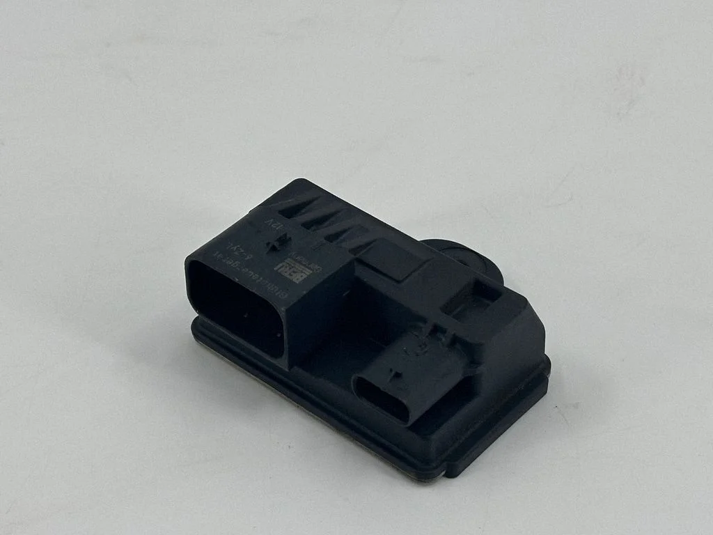 Glow plug pre-heat relay 8519472