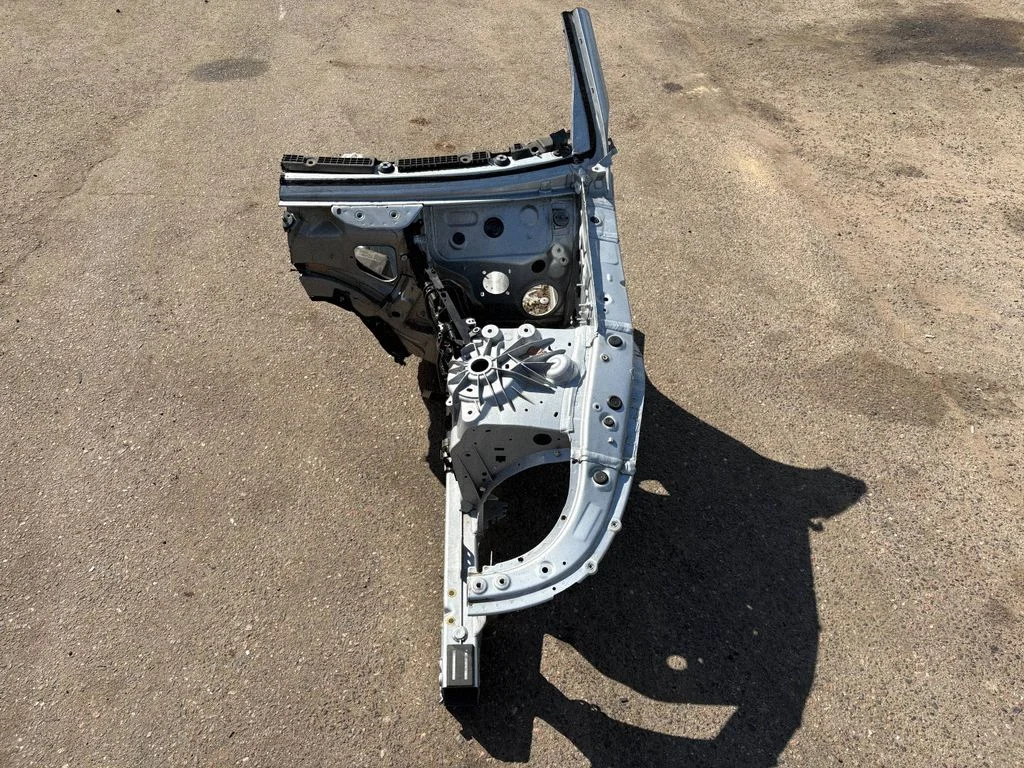 Front quarter panel 2456303