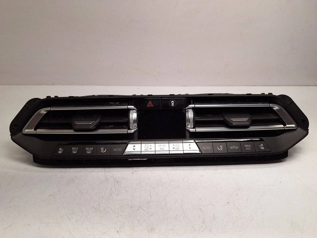 Climate control unit 64119458539