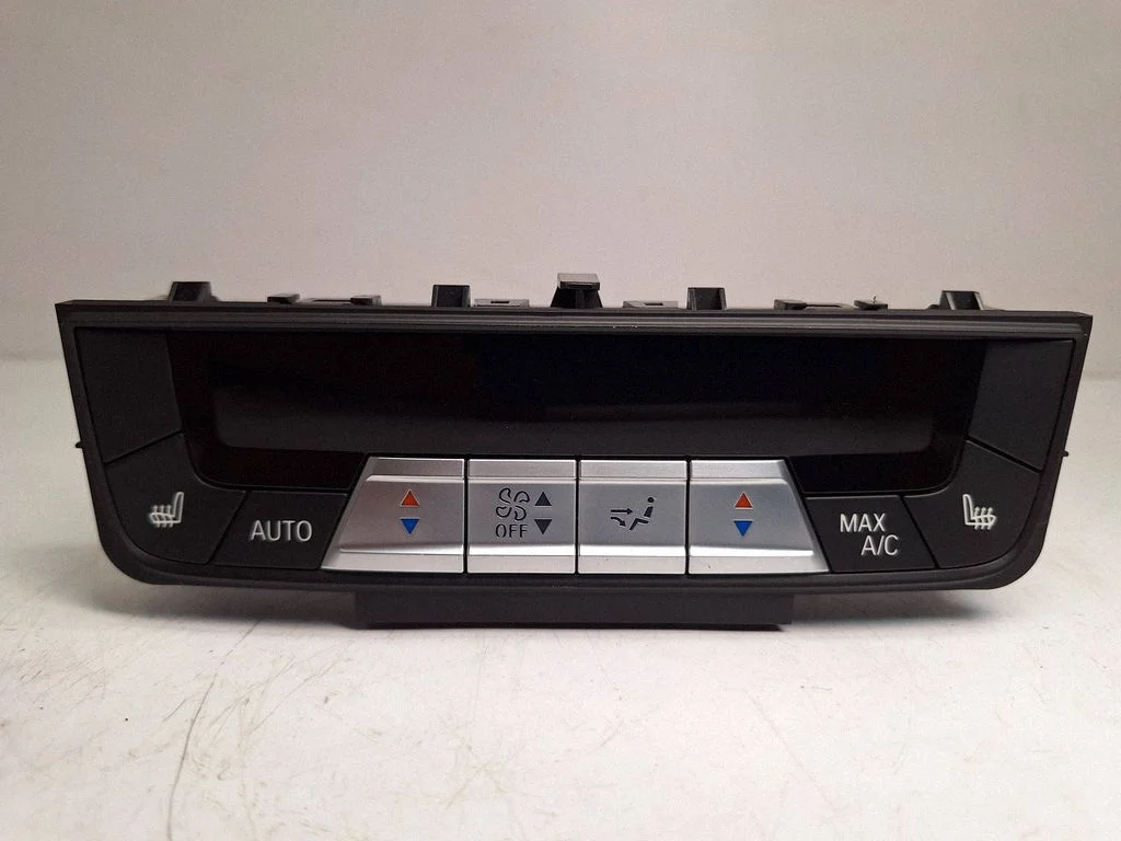 Climate control unit 9490546