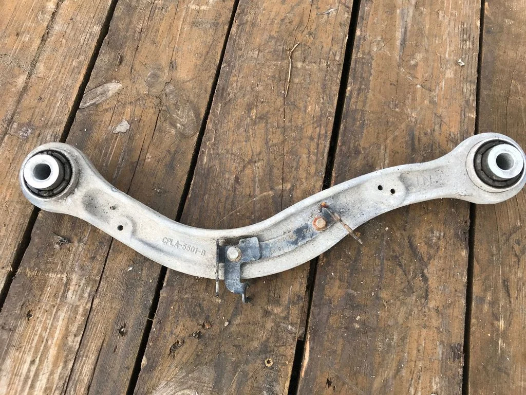 Rear control arm CPLA5501B