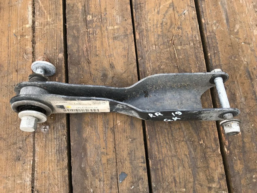 Rear control arm CPLA5K976AE