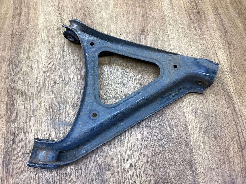 Rear upper control arm/wishbone – Volkswagen Touareg II (2010-2018)