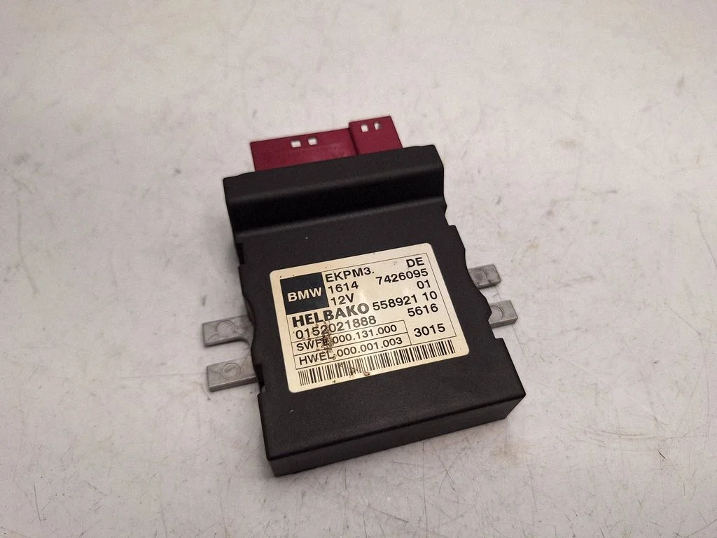 Degvielas sūkņa vadības bloks 16147426095