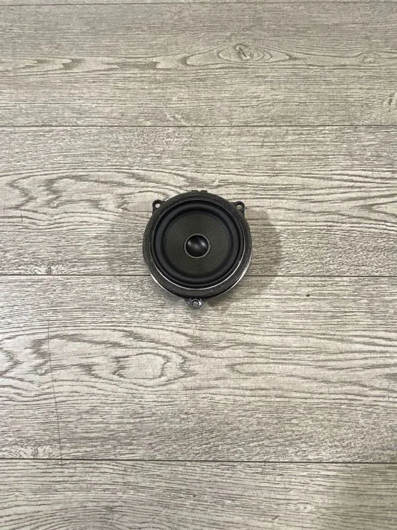 Front door speaker – BMW 4 Series F36 Gran coupe (2014-2017)