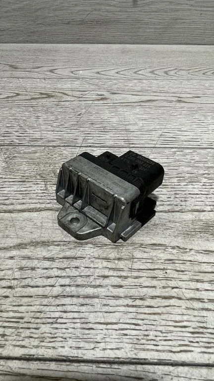 Glow plug pre-heat relay – BMW 5 Series F10 F11 (2009-2016)