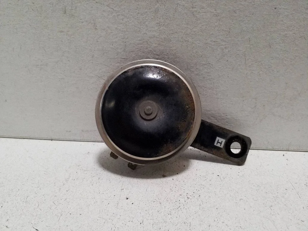 Horn signal E13000114
