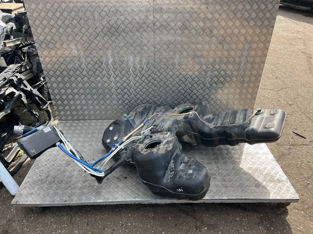 Fuel tank – Porsche Cayenne (92A) (2010-2017)