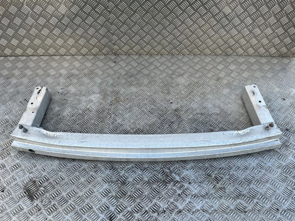 Rear bumper cross member – Porsche Macan (95B) (2014-2018)