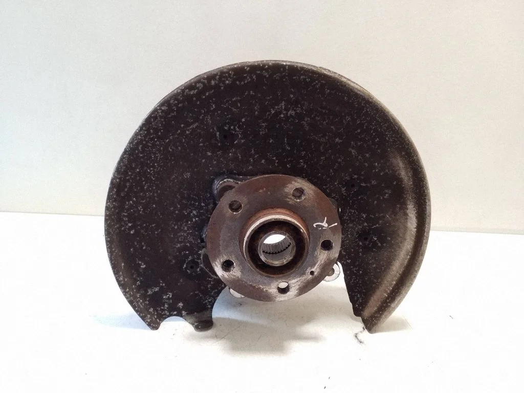 Tagumine rumm 8R0505436C