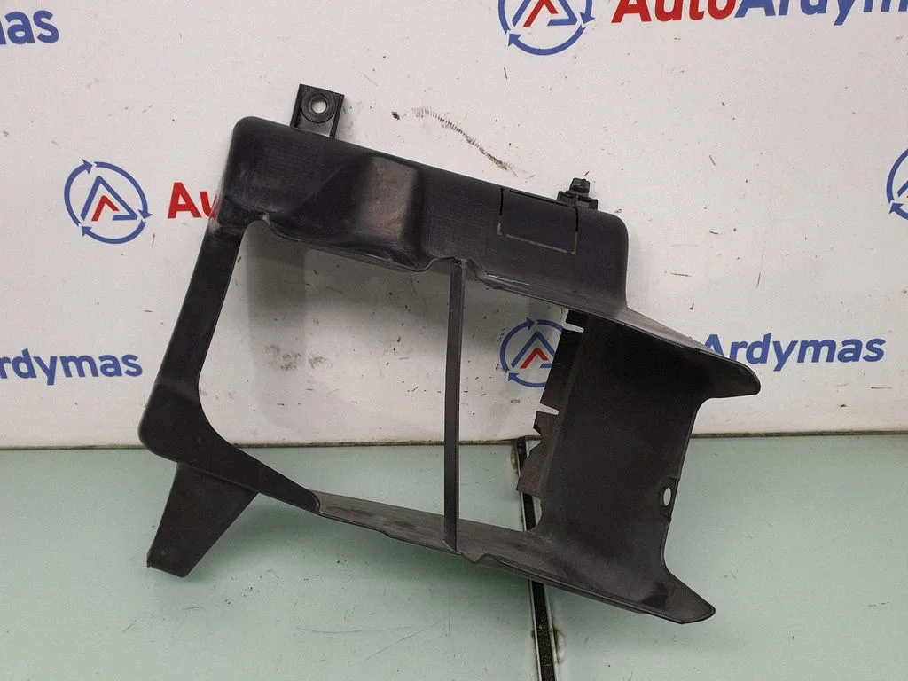Intercooler air guide/duct channel 7200790