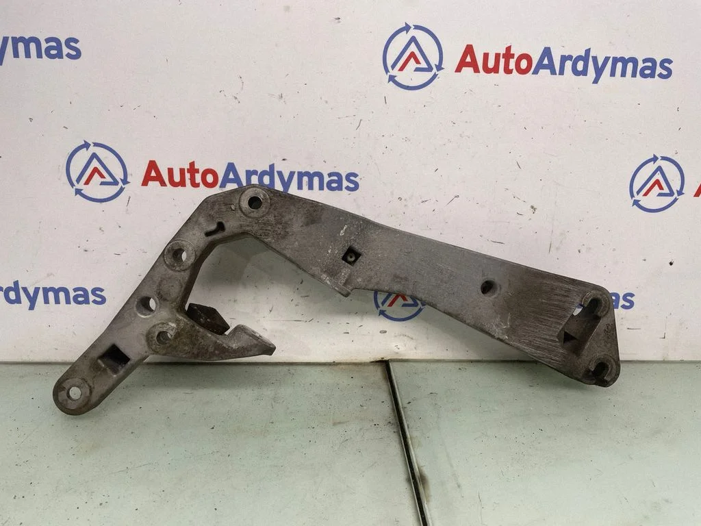 Gearbox mounting bracket 8486998