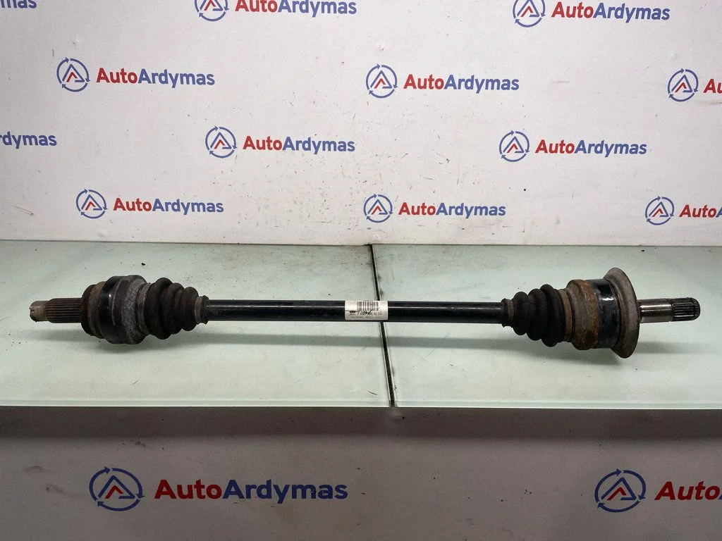 Aizmugurējā pusass 7598038