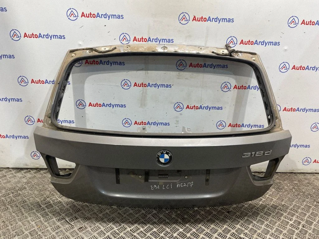 Aizmugurējais vāks (bagāžnieka) 41627209702