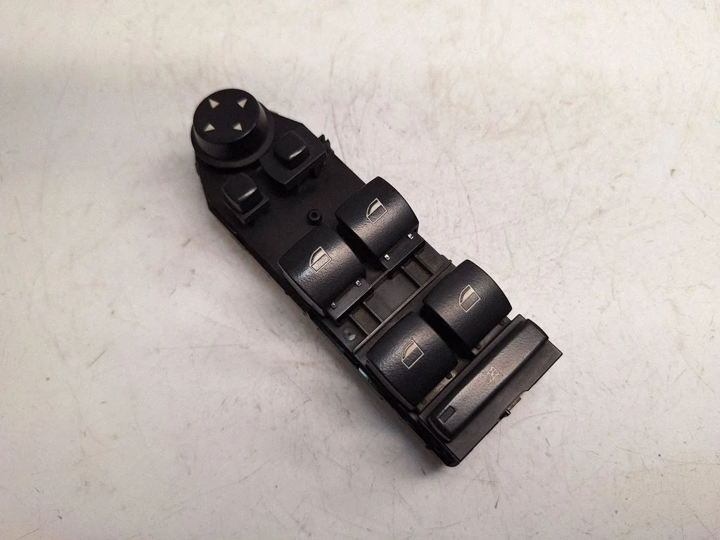 Electric window control switch 3414355