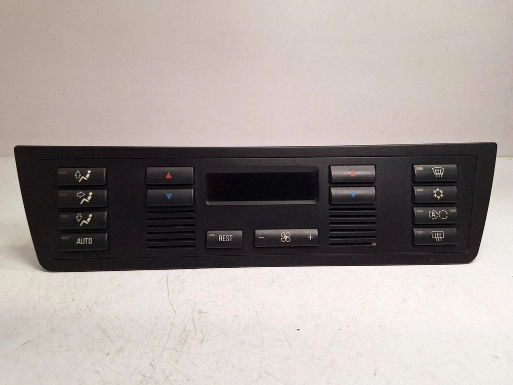 Panel sterowania klimatyzacją / nawiewem 64116926880