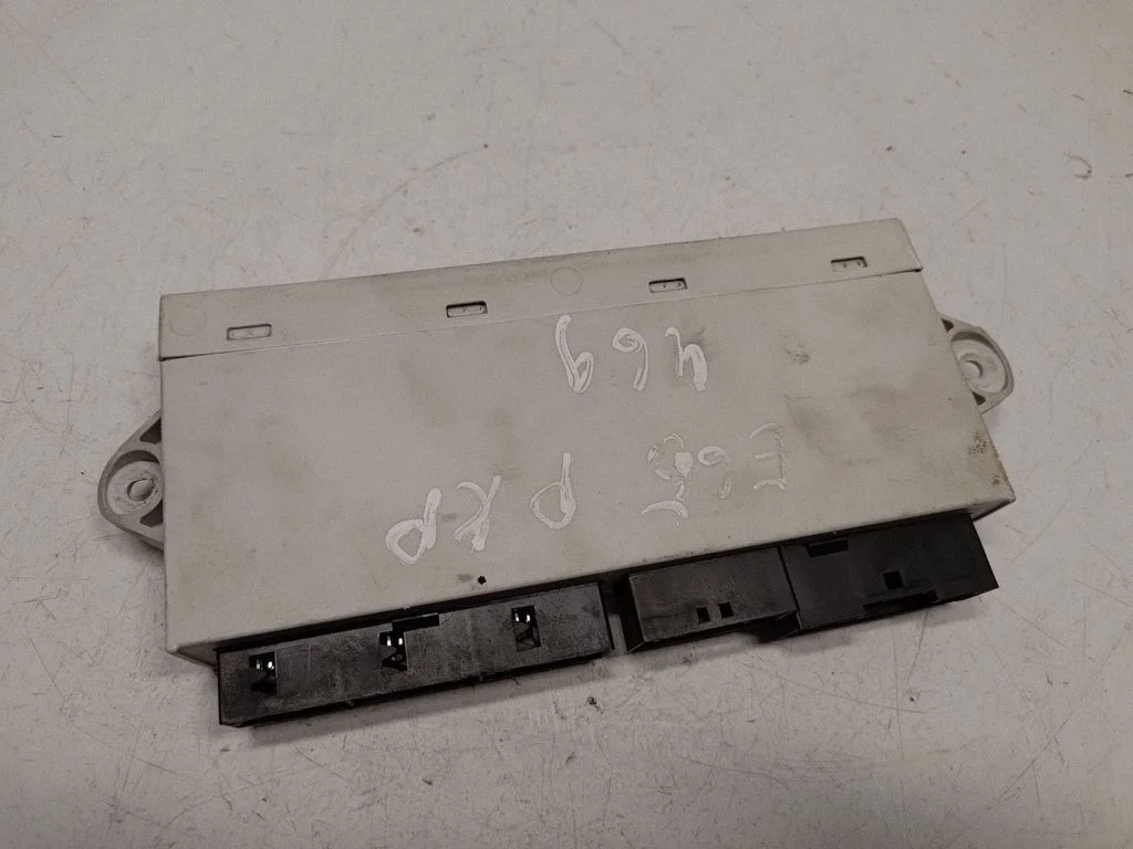 Durvju elektronikas vadības bloks 61356921981